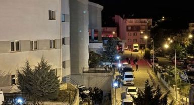 Çorum'da bir kişi eski eşinin kocasını ve araya giren başka bir kadını bıçaklayarak öldürdü