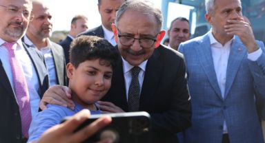 Mehmet Özhaseki, En Güvenilir Üç Bakan Arasında Yer Aldı