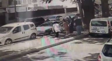 İkizleri boğulmaktan polis kurtardı