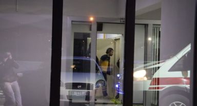 Kocasını bıçaklayarak öldüren kadının yargılanmasına devam edildi