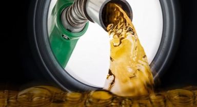 Motorine zam geldi! Litre fiyatı 40 lirayı aştı, güncel akaryakıt fiyatları