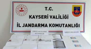 Sınavları geçemeyenlerin yerine başkalarını soktular