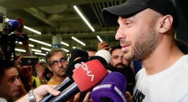 A Milli Futbol Takımı yurda döndü Cenk Tosun: Yaptıklarımız sadece fragmandı