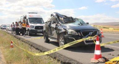 Feci kazada kız kardeşler hayatını kaybetti