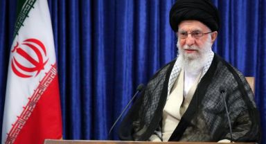 İran lideri Hamaney: Evimizde şehit edilen Heniyye'nin intikamını almayı vazife kabul ediyoruz