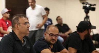 Kocasinan’a ait 16 adet taşınmaz ihale ile satıldı Kaynak: Kocasinan’a ait 16 adet taşınmaz ihale ile satıldı