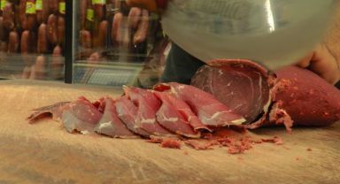 Pastırmacılar gurbetçilerden umutlu