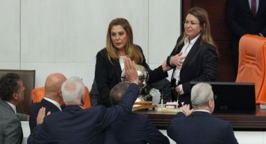 TBMM Başkanvekili rahatsızlandı, Genel Kurul ertelendi