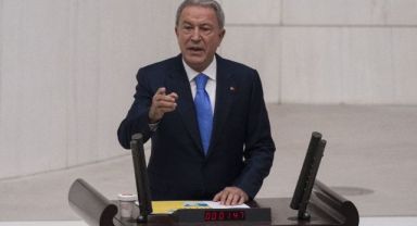 TBMM'de 'Mavi Vatan' gerilimi! Hulusi Akar çılgına döndü