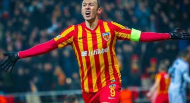 Umut Bulut futbolu bıraktı