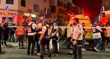 Yemen'deki Husiler İsrail'in başkenti Telaviv'i İHA ile vurdu 1 ölü 4 yaralı