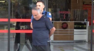 Alanya'da 11 yaşındaki Ukraynalı kızın gizli fotoğraflarını çeken satranç eğitmeni tutuklandı