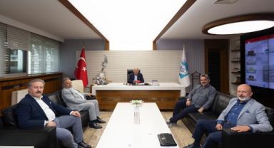 Büyükkılıç; başkanlarla Büyükşehir'de bir araya geldi