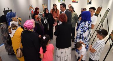 Büyükşehir Sanat Galerisi, Ev Hanımı Fatma Şık’ın Çocukluk Hayalini Gerçekleştirdi