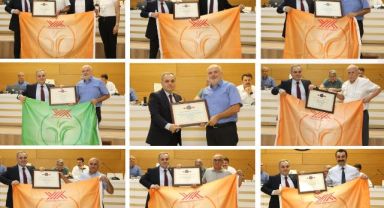 ERÜ Rektörü Prof. Dr. Fatih Altun, “Engelsiz Üniversite Ödülleri”ni Fakülte Dekanlarına Takdim Etti