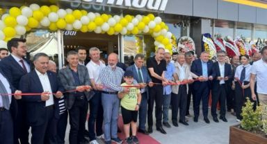 İstikbal, 691. Mağazasını Kayseri’de Güliz Ayla Konseri ile Açtı!