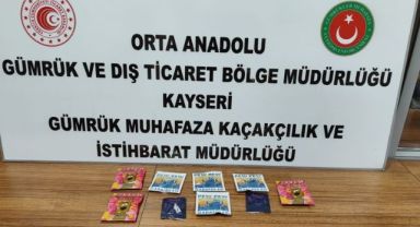 Kargoyla gönderilen uyuşturucu alıcısına ulaşmadan yakalandı