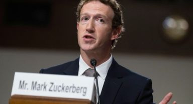 Mark Zuckerberg'den pandemi itirafı: Beyaz Saray baskı yaptı