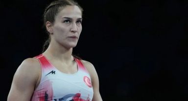 Milli güreşçi Buse Tosun Çavuşoğlu, Olimpiyat Oyunları'nda bronz madalya kazandı