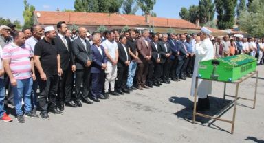 Selde hayatını kaybeden şahıs toprağa verildi