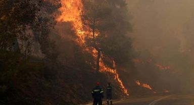 Türkiye'den Yunanistan'a yardım: 2 uçak ve 1 helikopter gönderilecek