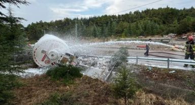 Anadolu Otoyolu'nda zincirleme kaza! Yol ulaşıma kapandı, 3 tanker 2 tır 1 otomobil...