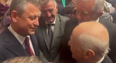 Devlet Bahçeli ile Özgür Özel bir araya geldi! 