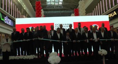  Dünyanın ‘en modern' mobilya fuarı KUMSmall'da kapılarını açtı