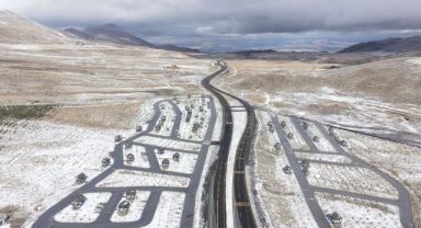 Erciyes beyaza büründü