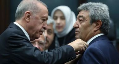 İYİ Parti'den istifa eden Dursun Ataş, AK Parti'ye katıldı