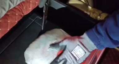  Tırın içine zulalanmış 730 gram narkotik madde ele geçirildi