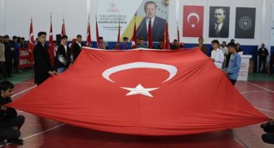 Tomarza'da Cumhuriyet Bayramı coşkusu