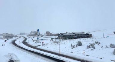 Erciyes'te kar kalınlığı 50 santimi buldu, hazırlıklar hızlandı