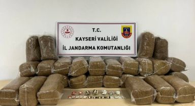 Kayseri'de 183 kilo bandrolsüz tütün ele geçirildi