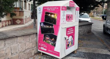 Talas'ta atık eşya kumbaraları yenilendi