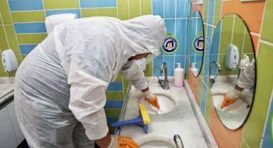 Talas'ta okul temizlikleri tüm hızıyla sürüyor