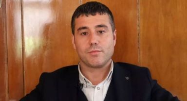 Van'ın Bahçesaray Belediye Başkanı Ayvaz Hazır, İçişleri Bakanlığınca görevden uzaklaştırıldı