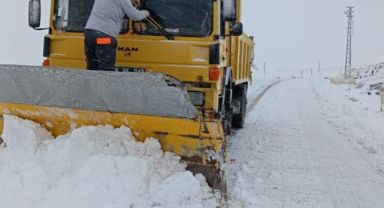 Kayseri'de kapanan 122 yol ulaşıma açıldı