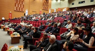Mehmet Akif Ersoy’a Talas'ta vefa