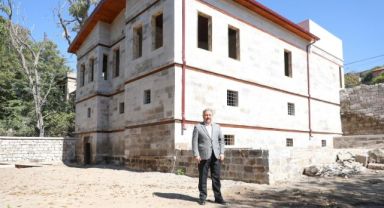 Melikgazi Belediyesi tarihe ışık tutuyor