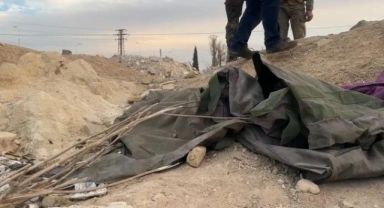 Şam'da havalimanı yolunda yaklaşık 100 kişiye ait ceset kalıntıları bulundu