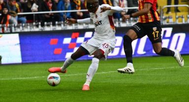 Trendyol Süper Lig: Kayserispor: 1 - Galatasaray: 1 (Maç devam ediyor)