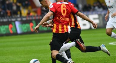 Trendyol Süper Lig: Kayserispor: 1 - Galatasaray: 2 (İlk yarı)