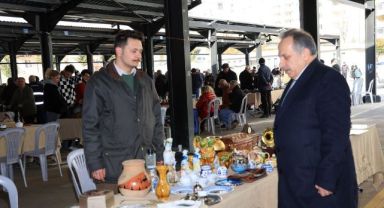 Başkan Yalçın'dan antika pazarı turu