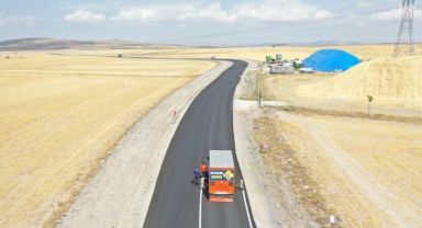 Büyükşehir Belediyesi'nden, kırsaldaki ulaşıma 289 milyon TL yatırım