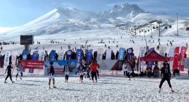 Erciyes’te Kar Ragbi Türkiye Şampiyonası heyecanı başladı