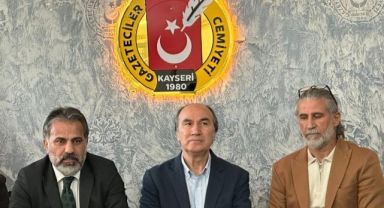Gazetecilerden silahlı saldırıya uğrayan meslektaşlarına destek