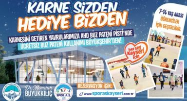 Karnesini Getiren Öğrencilere “Karne Hediyesi” Büyükşehir’den