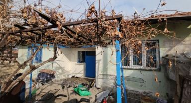 Kayseri'de soba faciası: 2 kardeş hayatını kaybederken anne ve 3 çocuğu tedavi altına alındı