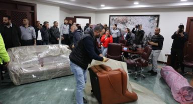 Seyhan Belediyesine haciz geldi
